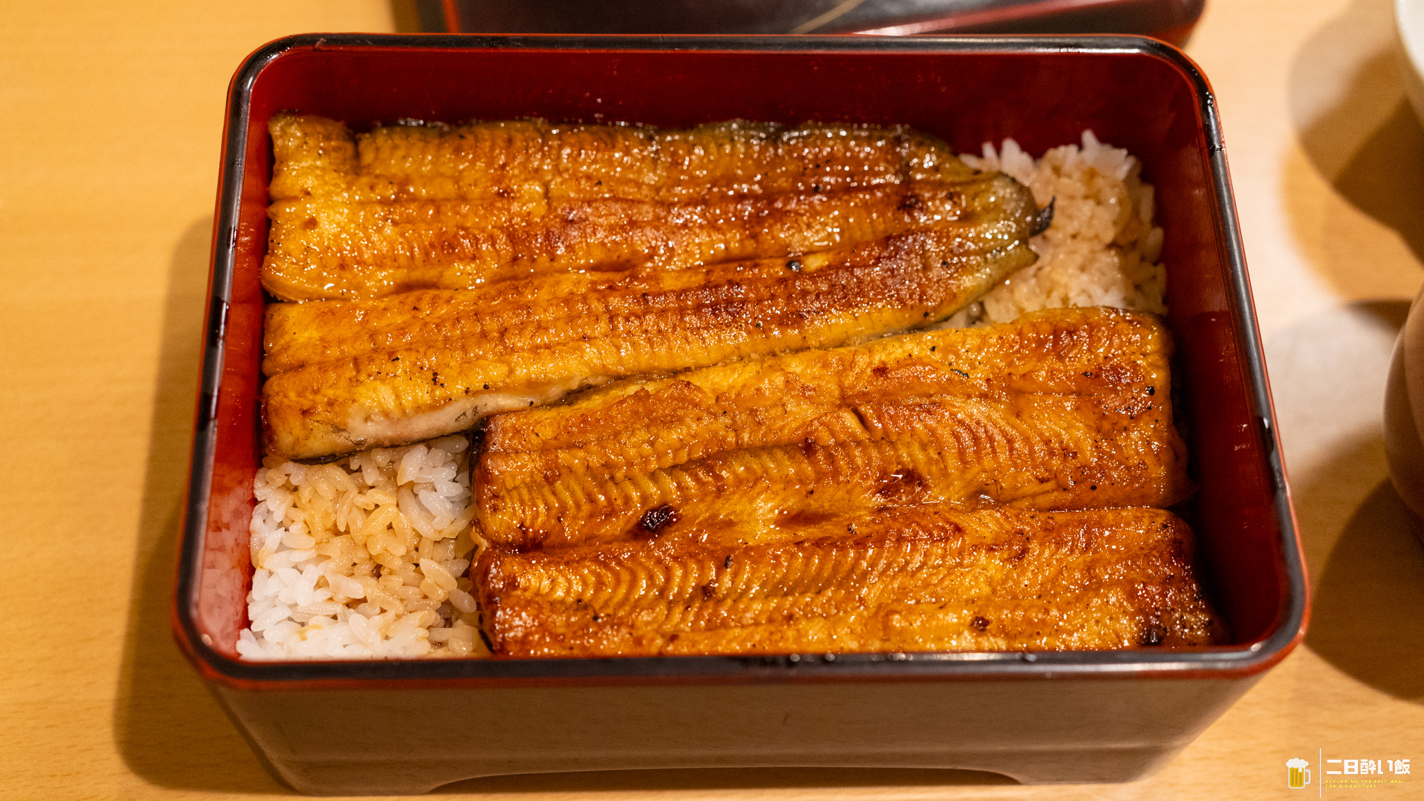 特上なら、ご飯は全部隠れていてほしいよねw末広町『うなぎ久保田』のうな重と肝焼き 12